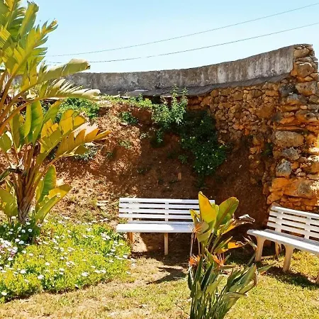 Traditional Rustic Family Duplex With Balcony - Casa 1